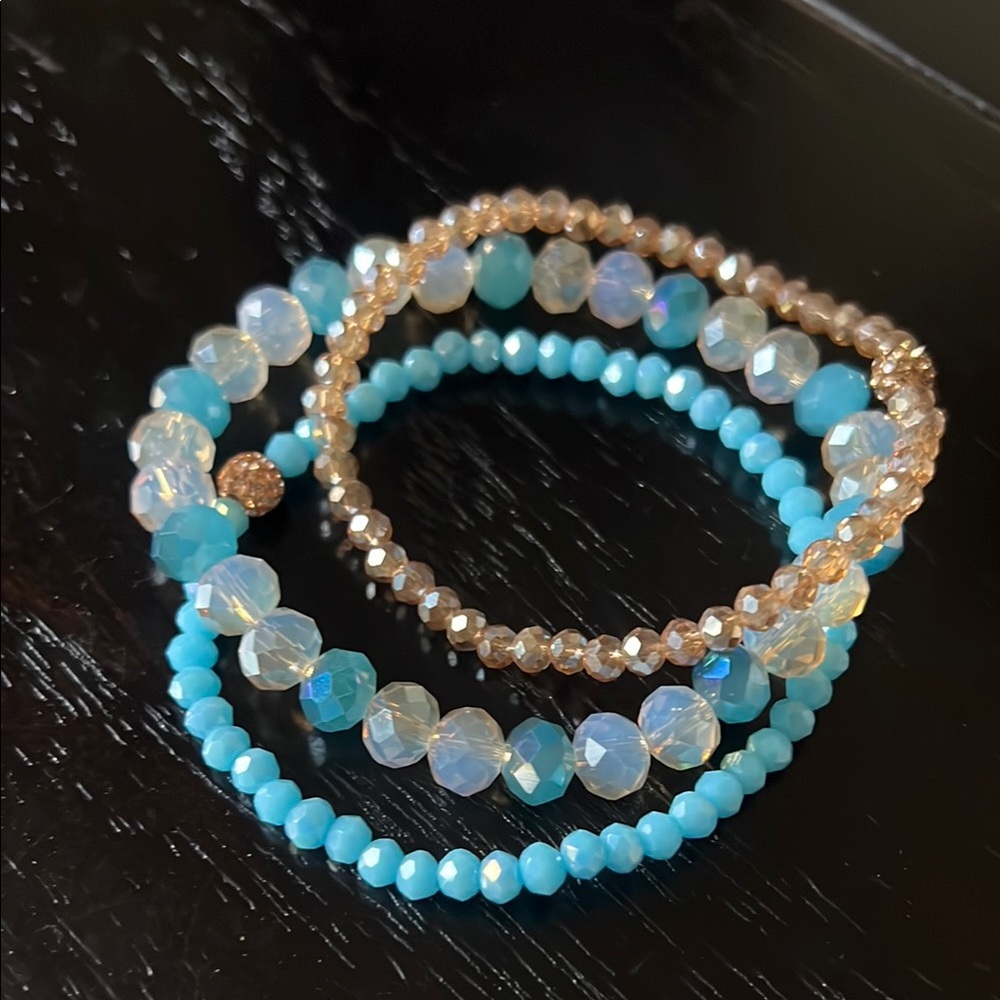 Elegant Beaded Bracelet Set - Blue and Gold-NWT